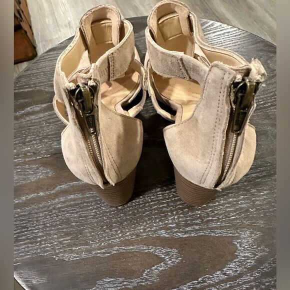 Clarks Deloria Fae (Sand Suede) Gladiator Sandal size 6 - Picture 5 of 7